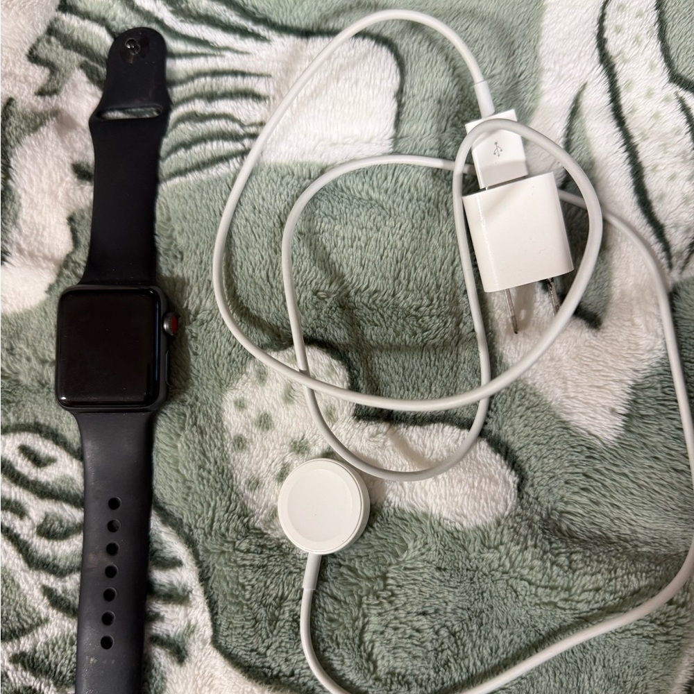 Apple Watch Series 3 GPS + Cellular, 38MM
Space Gray, Black Sport Band, S/M